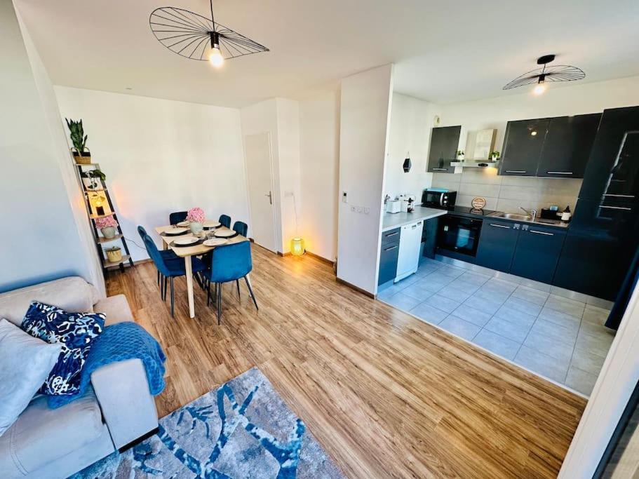Appartement Le S - 6 Personnes Disneyland Et Paris Serris Kültér fotó
